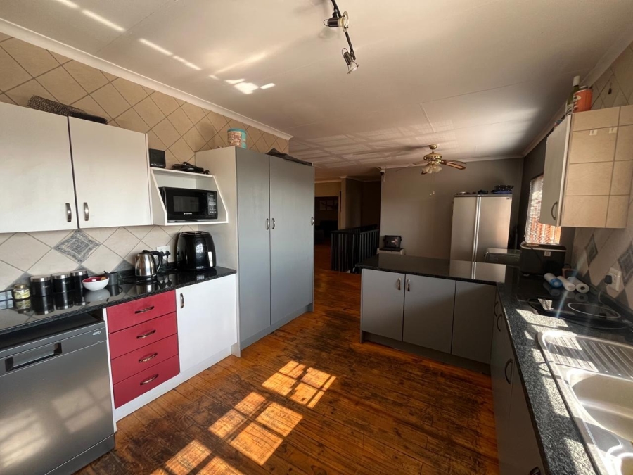 4 Bedroom Property for Sale in Cashan North West
